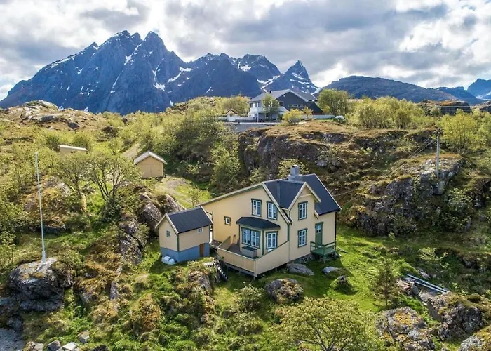Sea-view House In *