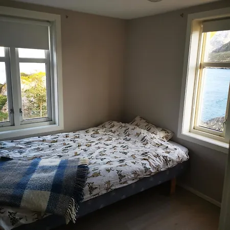 Vakantiehuis Sea-view House In *